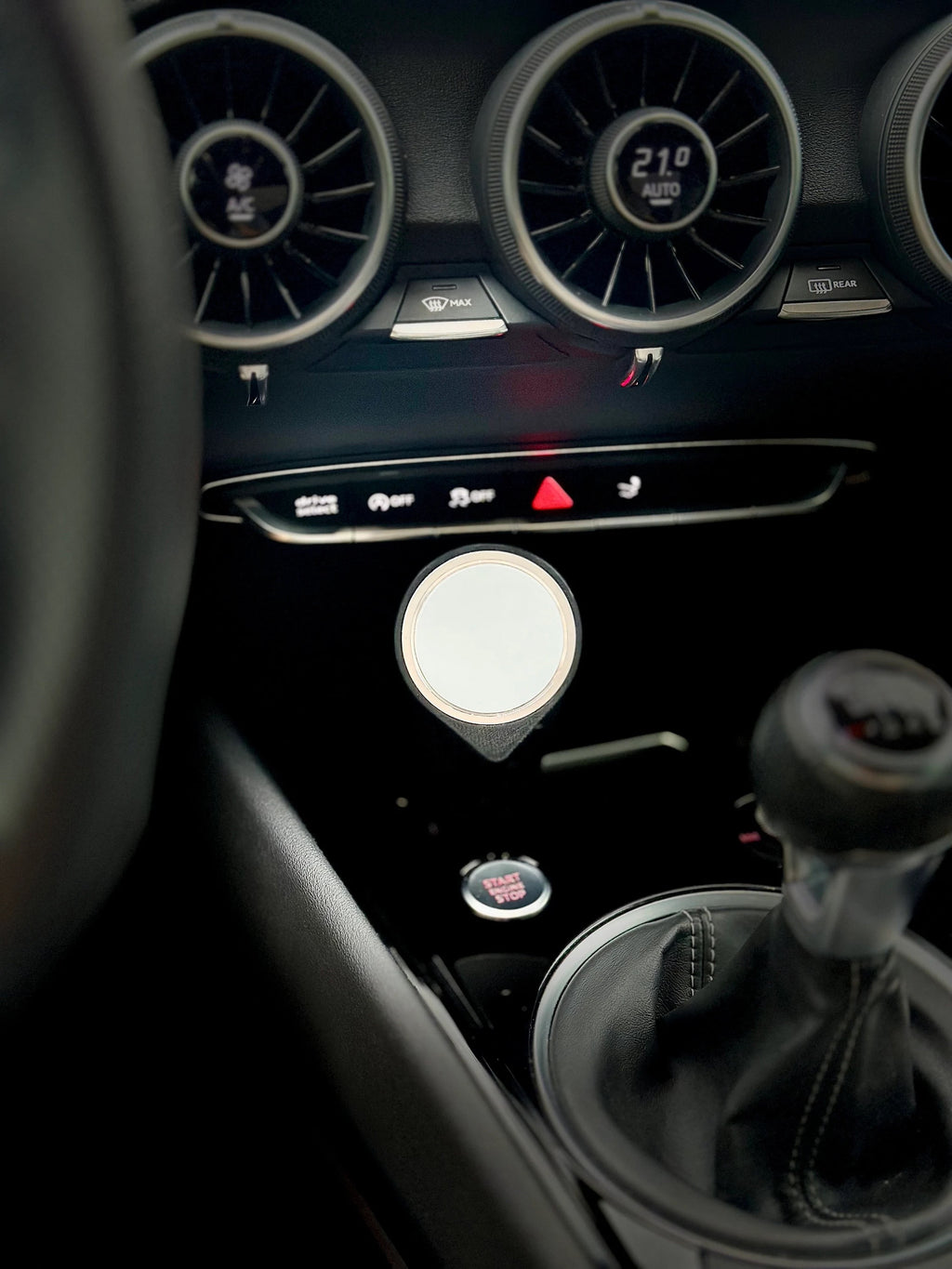 Audi TT 8S/8FV Handyhalter Magsafe Halterung wireless charger