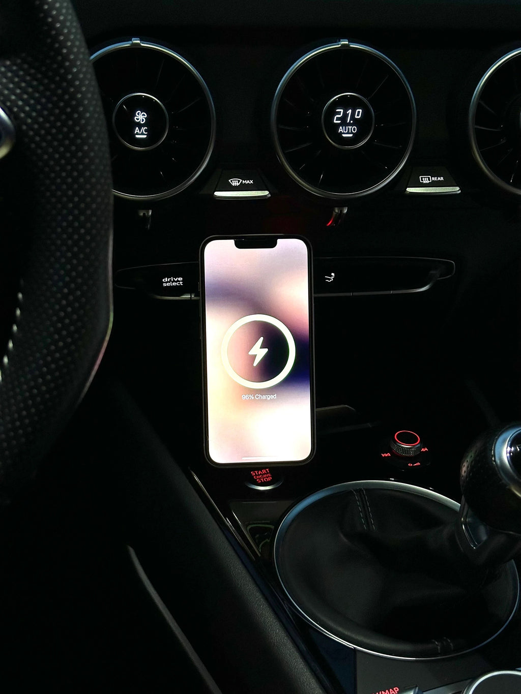 Audi TT 8S/8FV Handyhalter Magsafe Halterung wireless charger