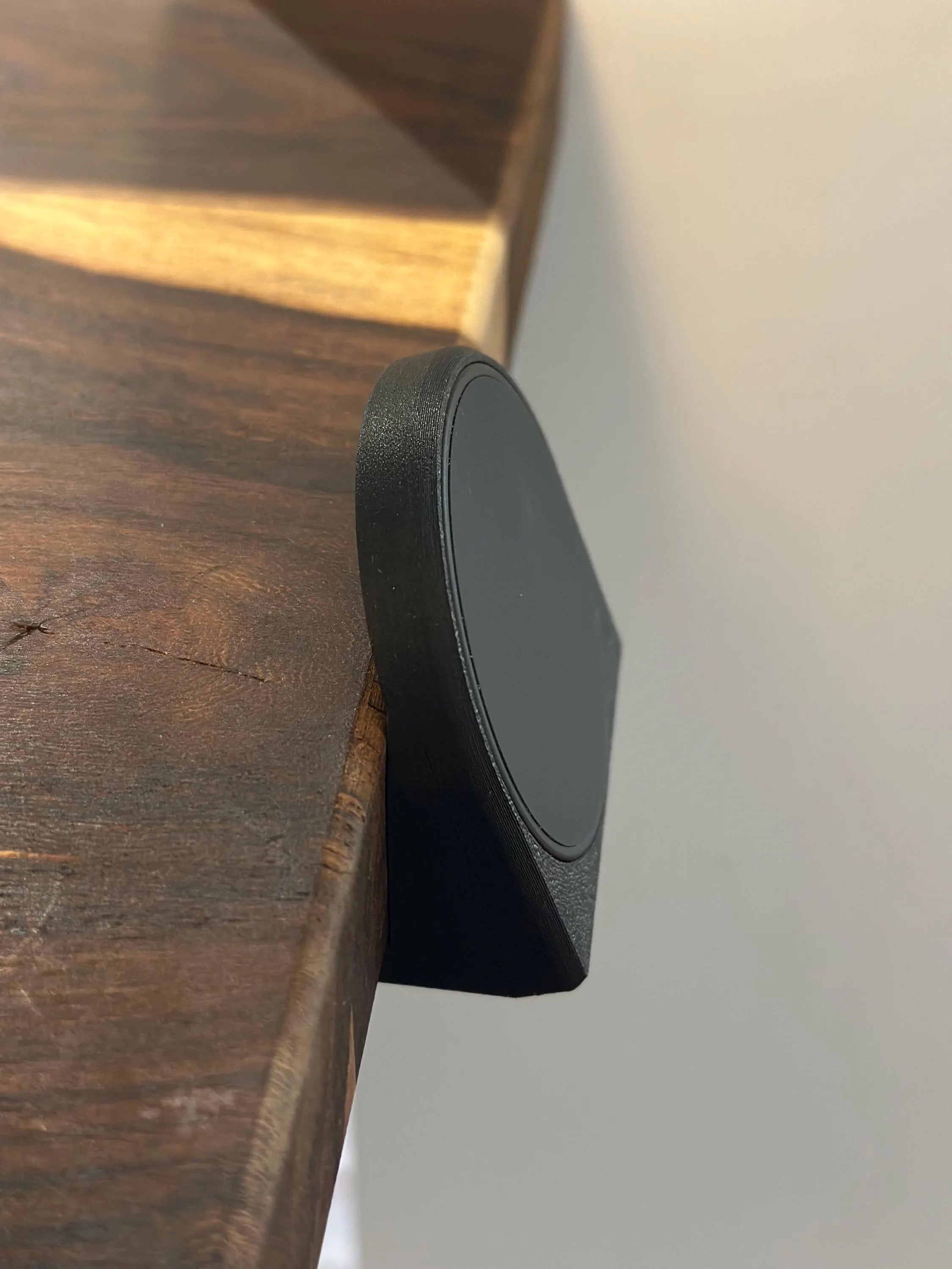 MagSafe kompatible Halterung für Schreibtisch/Regal/Tischplatte